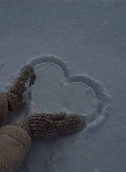 winter aesthetic wallpaper for mobile